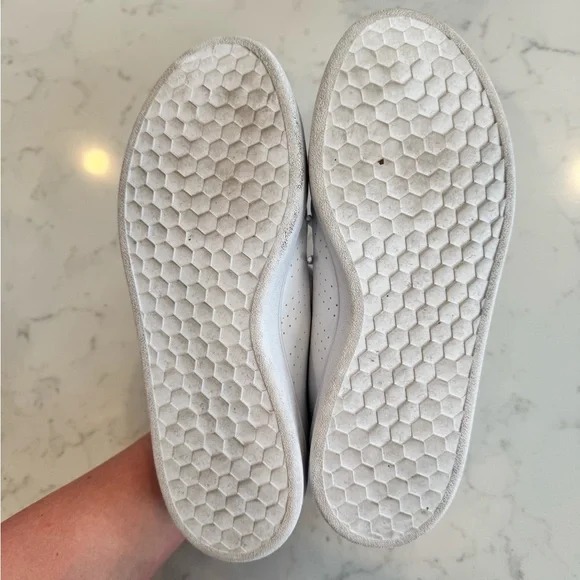 Adidas ADVANTAGE BASE 2.0 SHOES women’s Sneakers | 8.5 - Picture 5 of 8